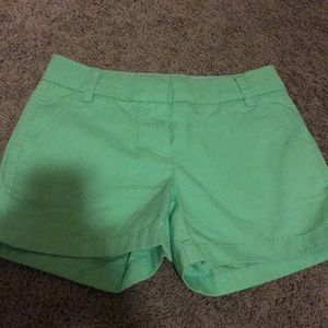 NWOT green J crew chino shorts